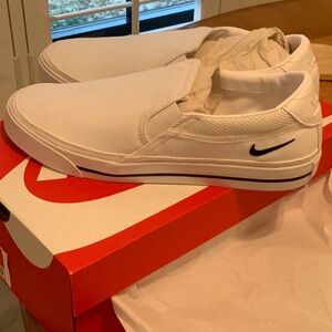 Nike White Court Legacy Slip-On Sneakers *NIB*